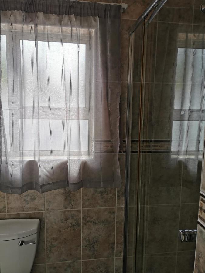 Ballina Ga-El Guesthouse Port Elizabeth Bagian luar foto