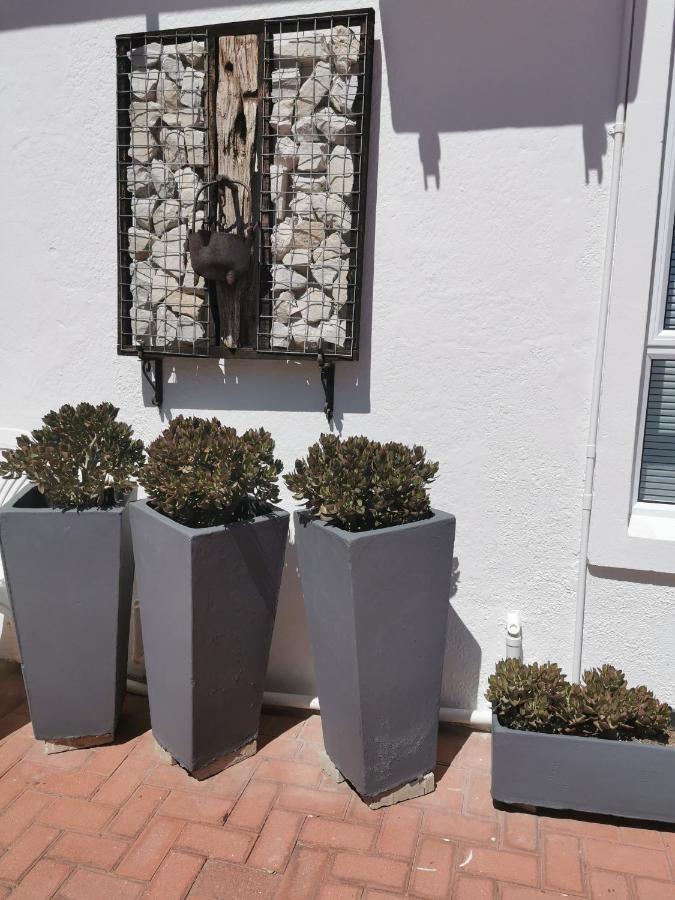 Ballina Ga-El Guesthouse Port Elizabeth Bagian luar foto