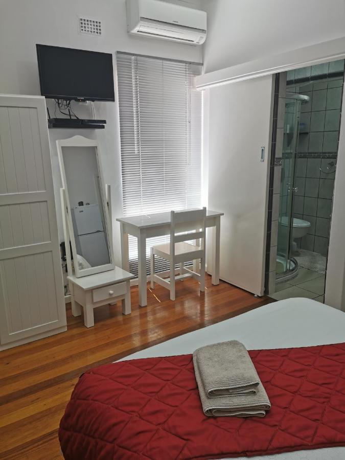 Ballina Ga-El Guesthouse Port Elizabeth Bagian luar foto
